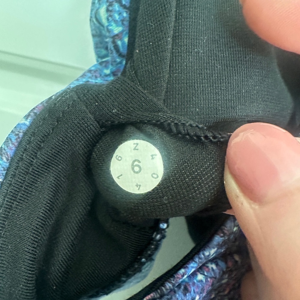 Lululemon Fast Lane Racerback Sports Bra - Picture 5 of 5